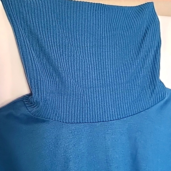 St. John's Bay Womens Cowl Neck Long Sleeve Tunic Top Size Large - Picture 9 of 15